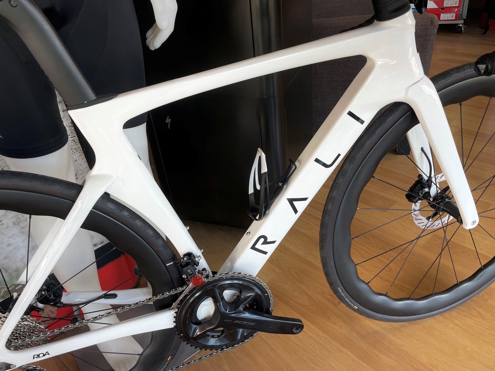 BICICLETTA RALI RDA DA STRADA SHIMANO 105 MEC