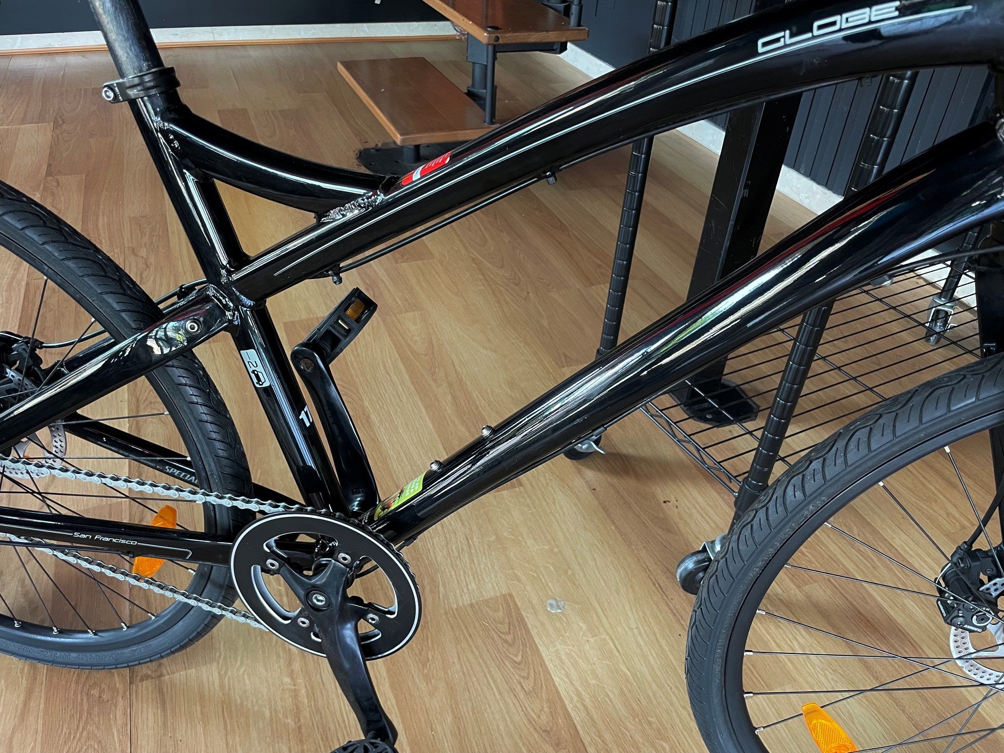 Specialized 2009 Globe San Francisco 2