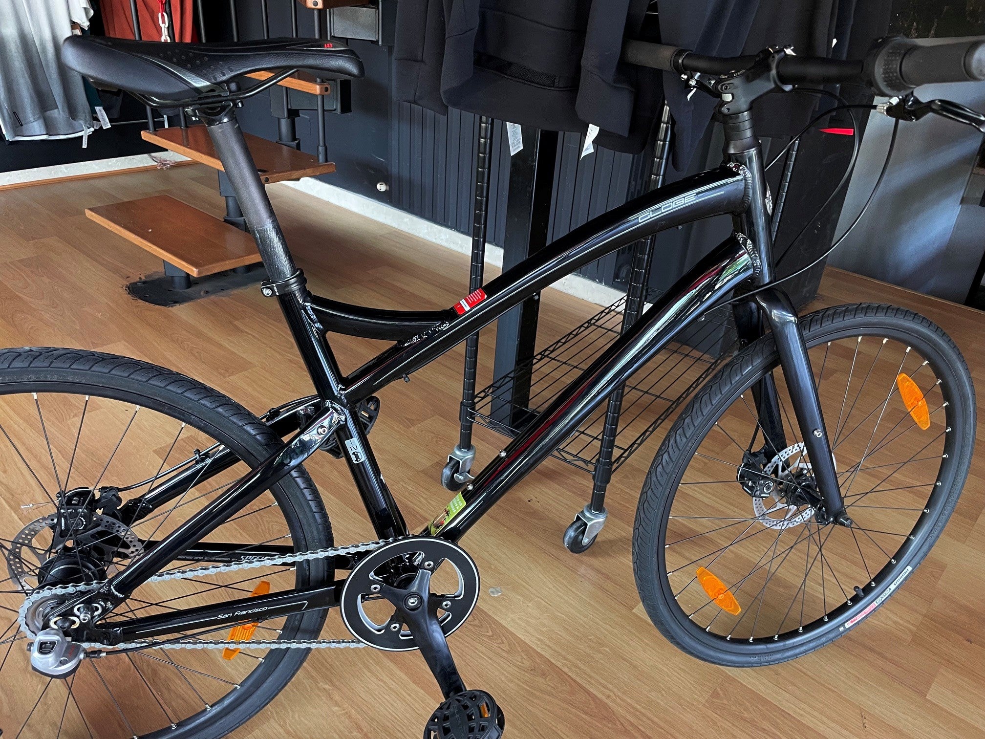 Specialized 2009 Globe San Francisco 2