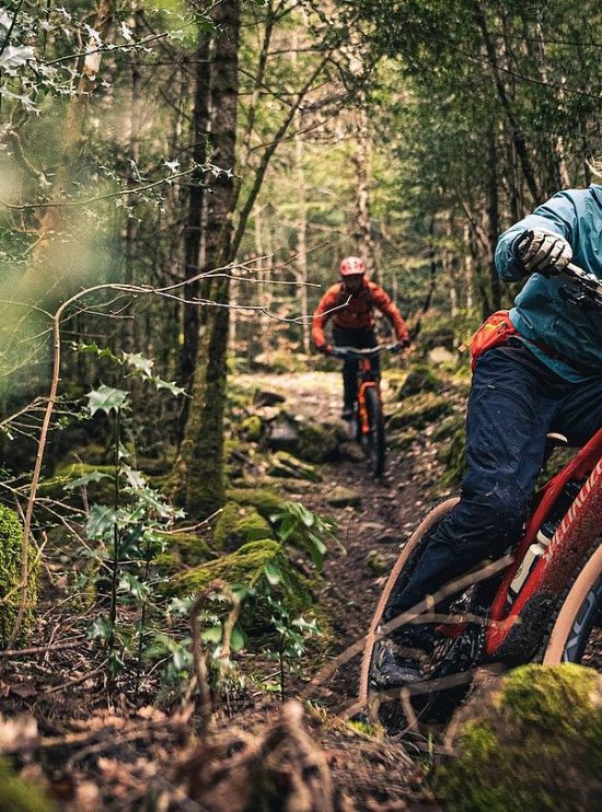 EQT-556__Lower_2880x1620_01 EQT-556__Lower_2880x1620_01