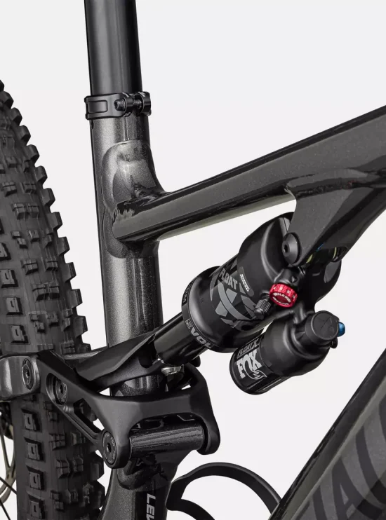 96824-50_LEVO-SL-COMP-ALLOY-CHAR-SILDST-BLK_D4-STTT 96824-50_LEVO-SL-COMP-ALLOY-CHAR-SILDST-BLK_D4-STTT